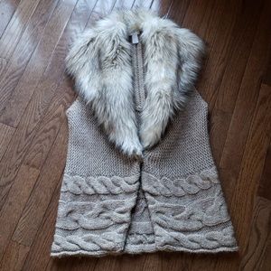Loft Vest w/ Faux Fur Trim Sz S